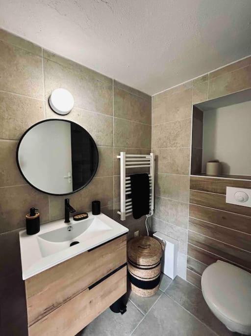 Charmant Petit Appartement Place De L Eglise Piana  Zewnętrze zdjęcie